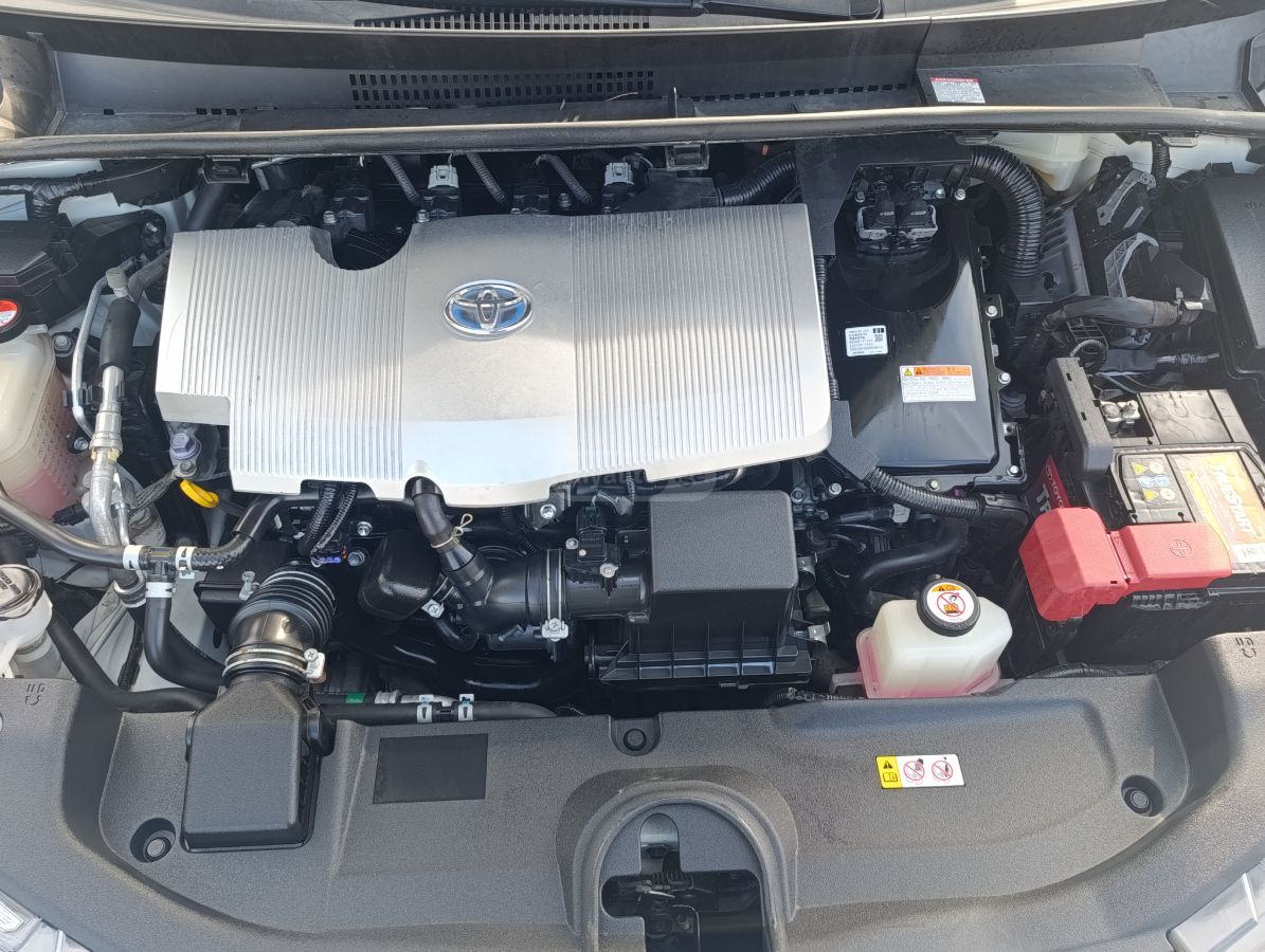 Toyota Prius - фото 7