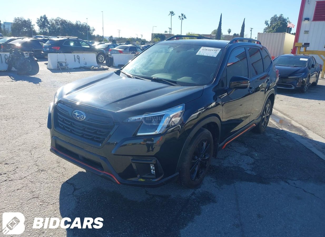 Subaru Sport 4dr All-Wheel Drive CVT — миниатюра 2