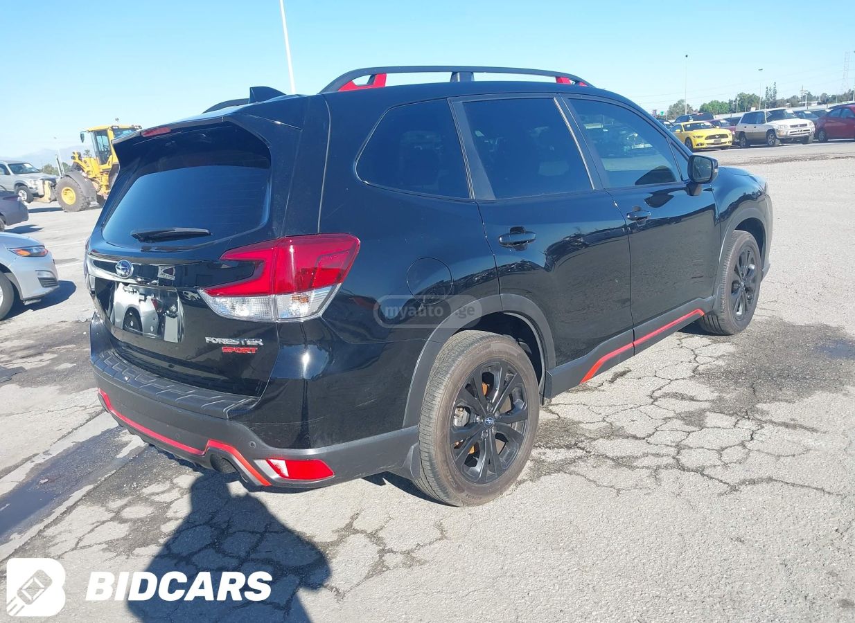 Subaru Sport 4dr All-Wheel Drive CVT — миниатюра 4