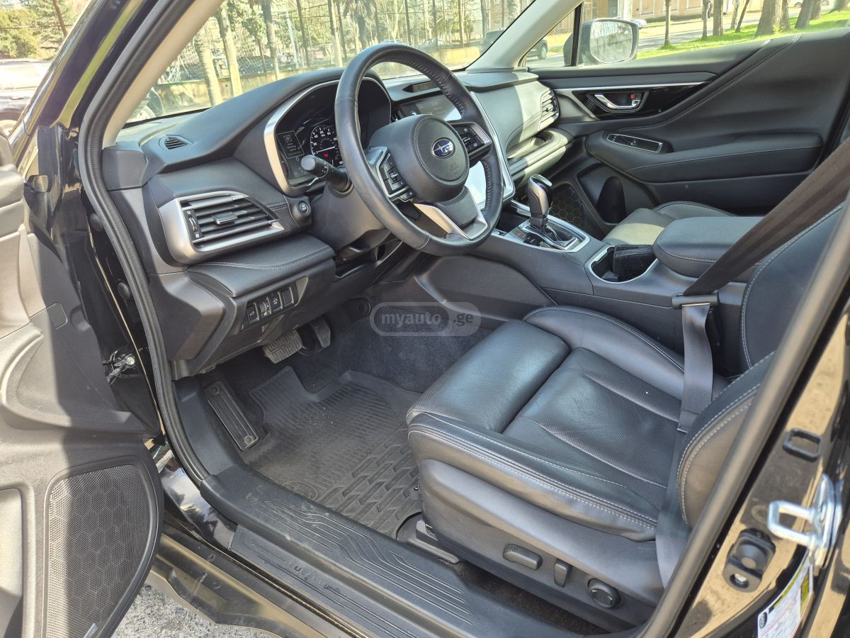 Subaru Limited XT 4dr All-Wheel Drive — миниатюра 6