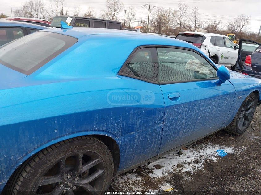 Dodge Challenger 2023 — миниатюра 13