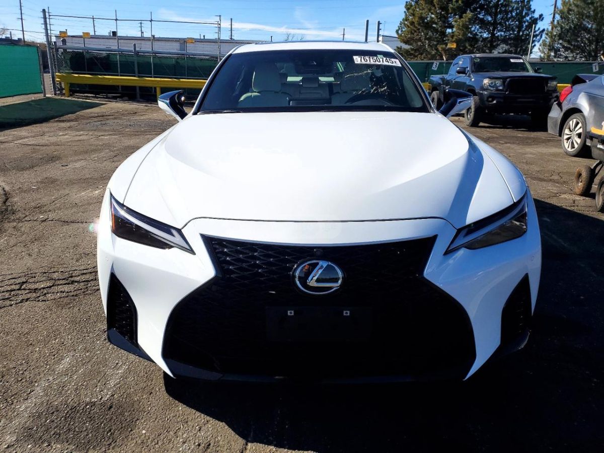 Lexus IS 350 F SPORT 4dr All-Wheel Drive Se 2023 — миниатюра 5