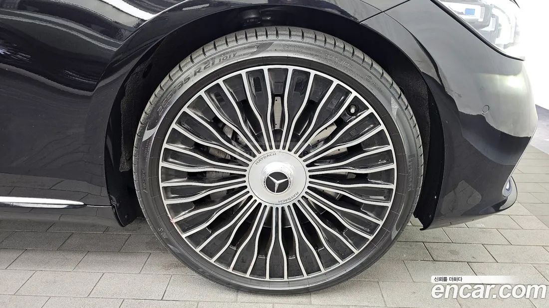 Mercedes-Benz 600 2023 — миниатюра 5