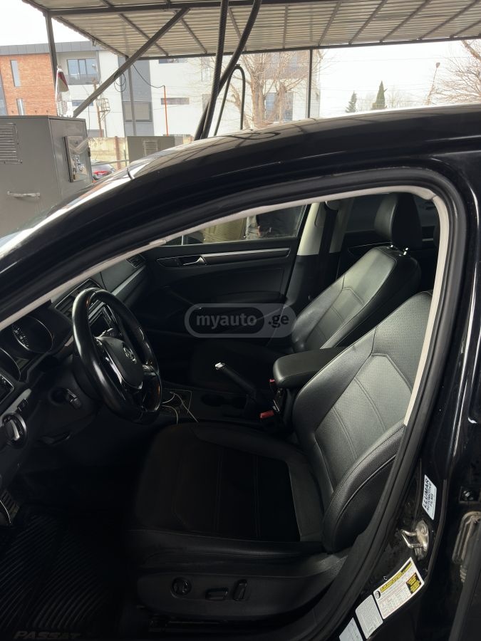 Volkswagen Passat - фото 6