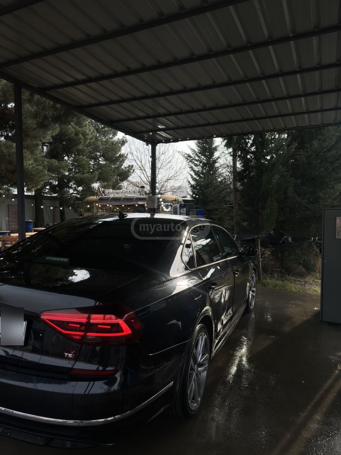 Volkswagen Passat - фото 8