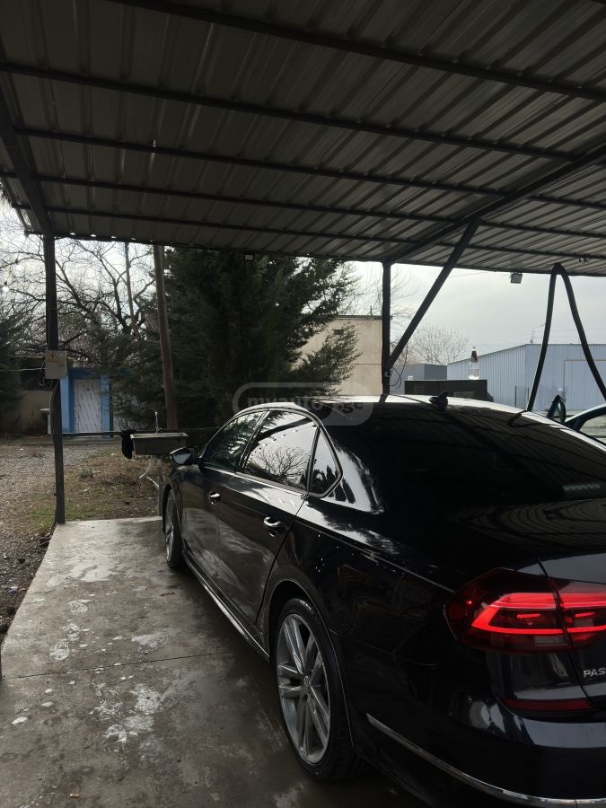 Volkswagen Passat - фото 9