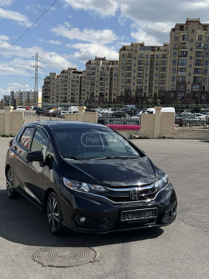 Honda Fit - фото 2