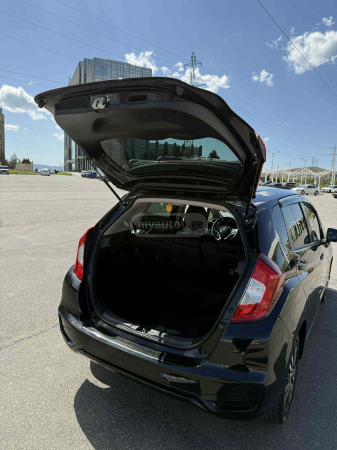 Honda Fit - фото 5