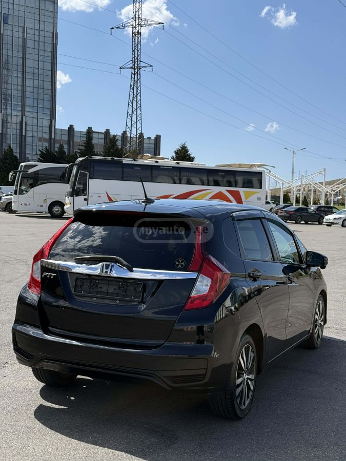 Honda Fit - фото 8