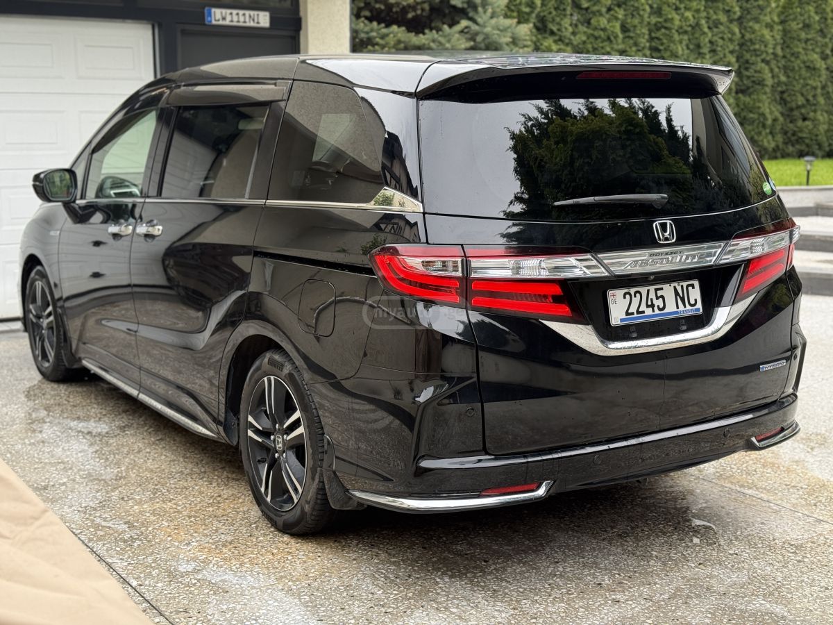 Honda Odyssey - фото 4