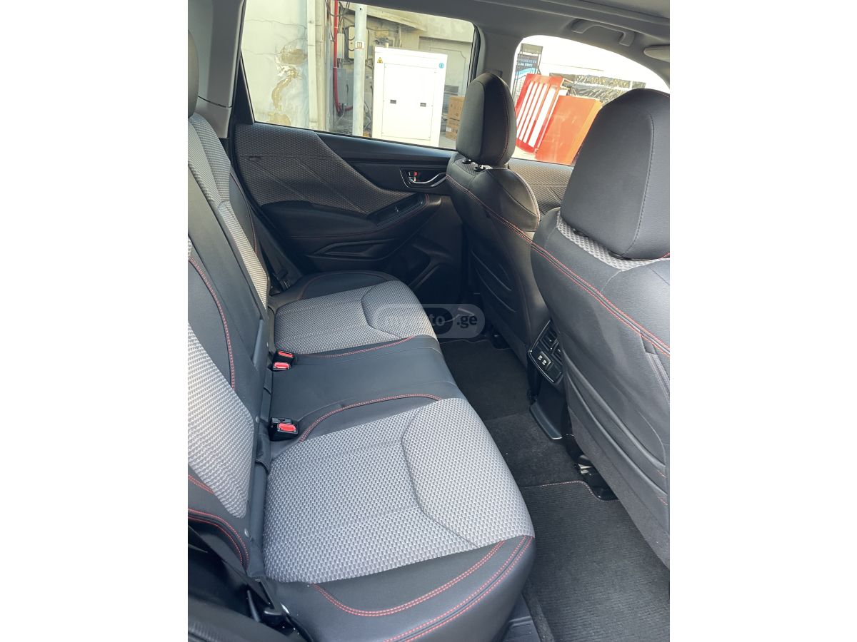 Subaru Forester - фото 10