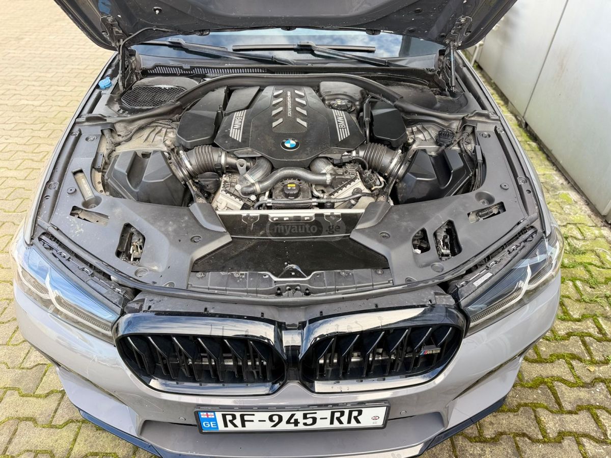 BMW M550 - фото 11