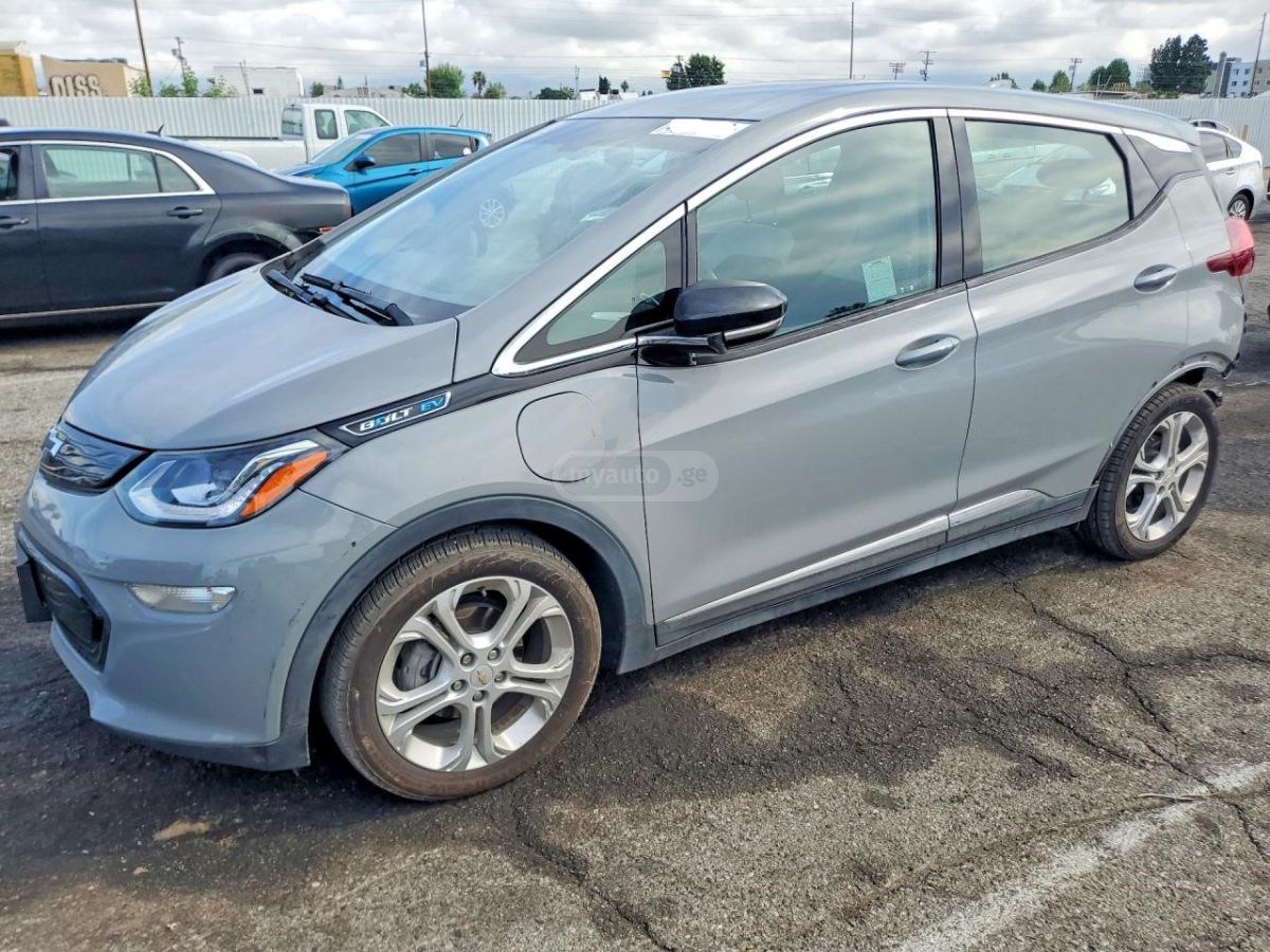 Chevrolet Bolt EV - фото 1
