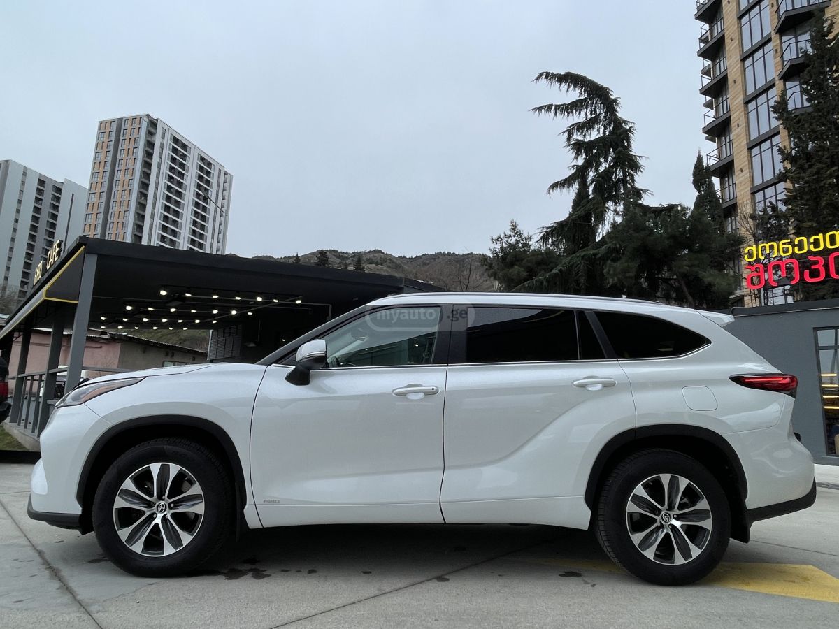 Toyota  — миниатюра 1