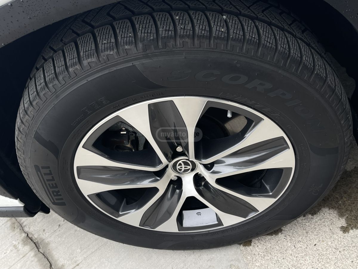 Toyota  — миниатюра 12