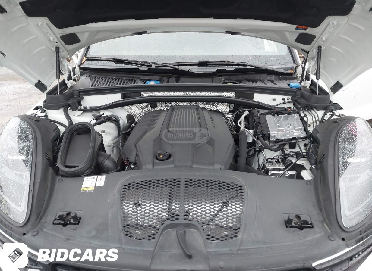 Porsche Macan - фото 13