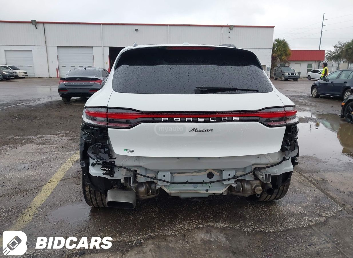 Porsche Macan - фото 6