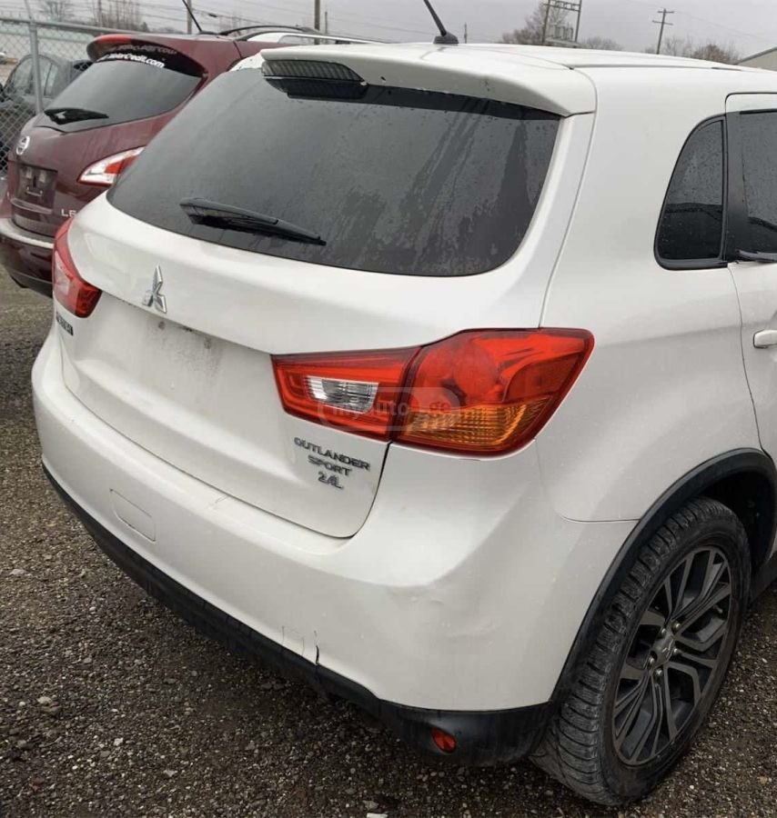 Mitsubishi Outlander Sport - фото 13