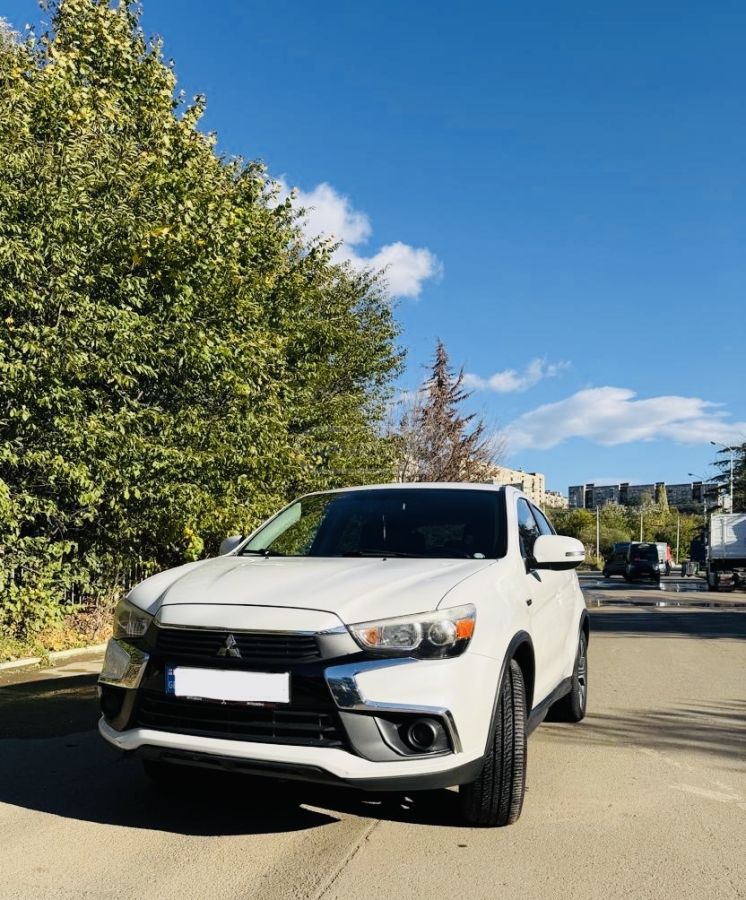 Mitsubishi Outlander Sport - фото 3