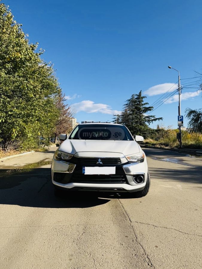 Mitsubishi Outlander Sport - фото 4