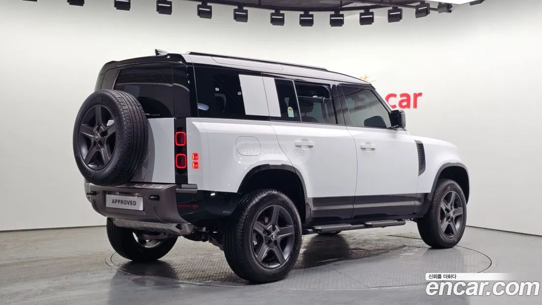 Land Rover Defender 90 2025 — миниатюра 2