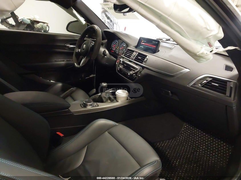 BMW M2 COMPETITION — миниатюра 7