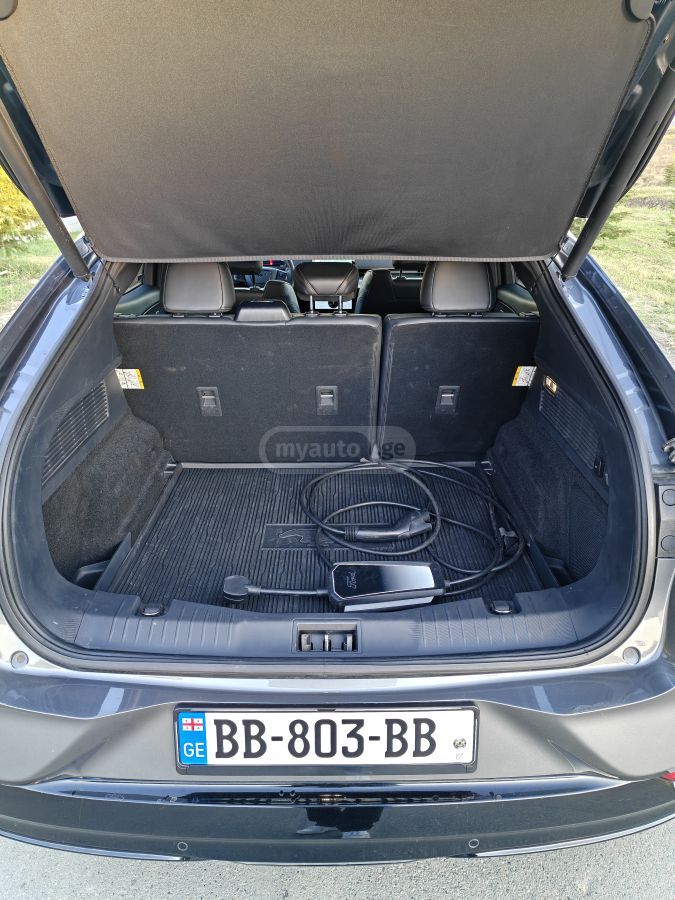 Ford Mustang Mach-E GT 2023 — миниатюра 14