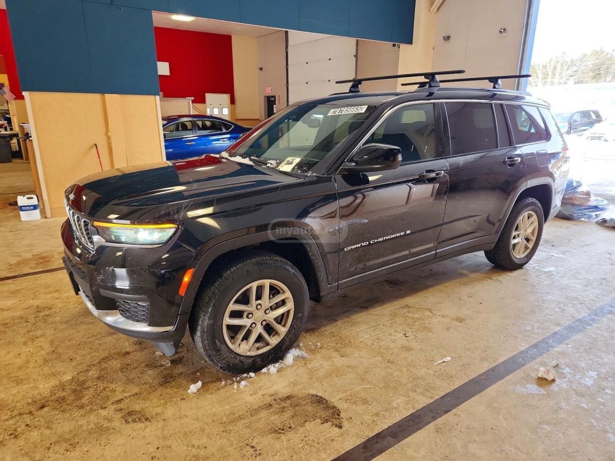 Jeep Grand Cherokee - фото 1