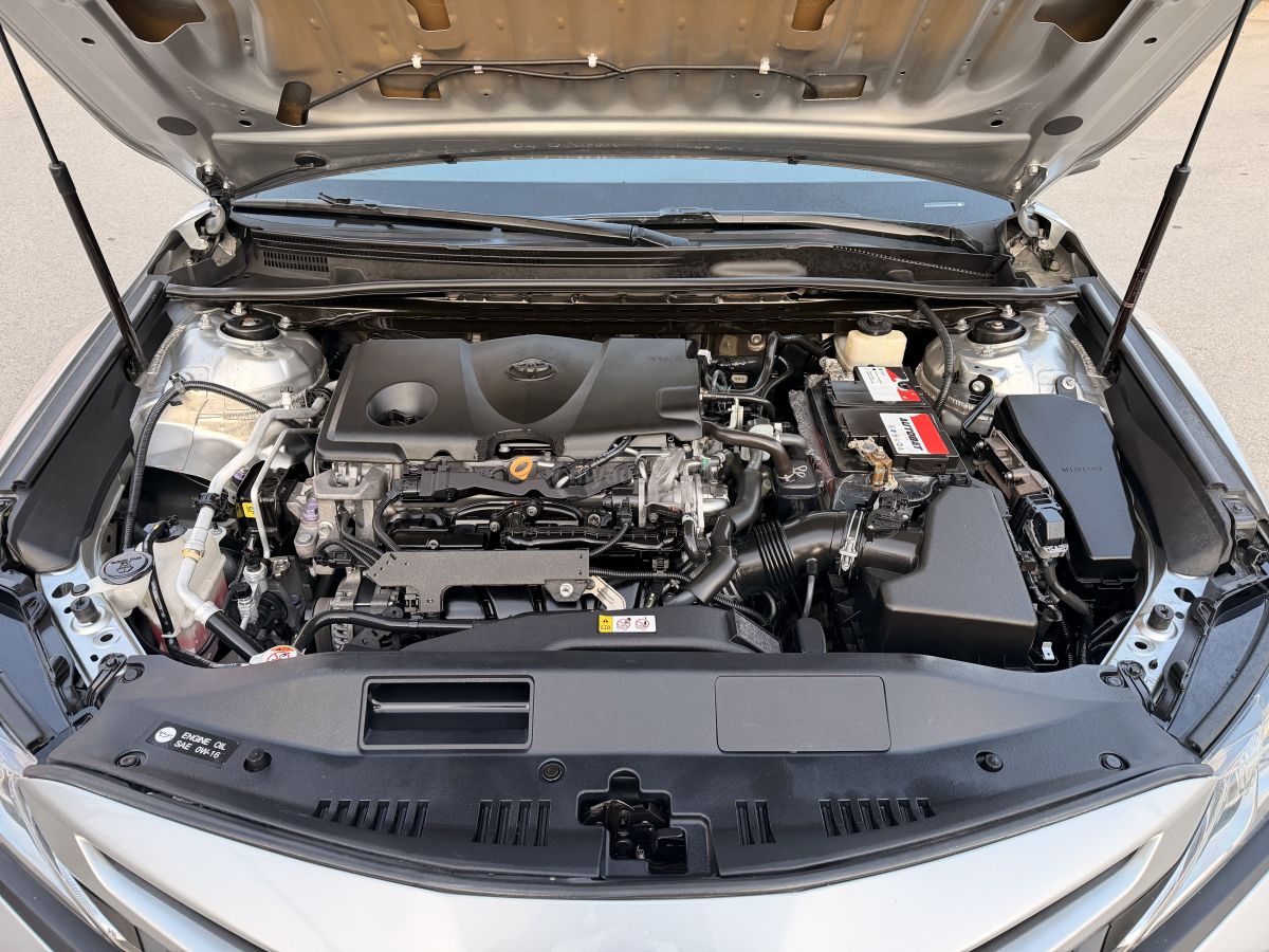 Toyota Camry - фото 10