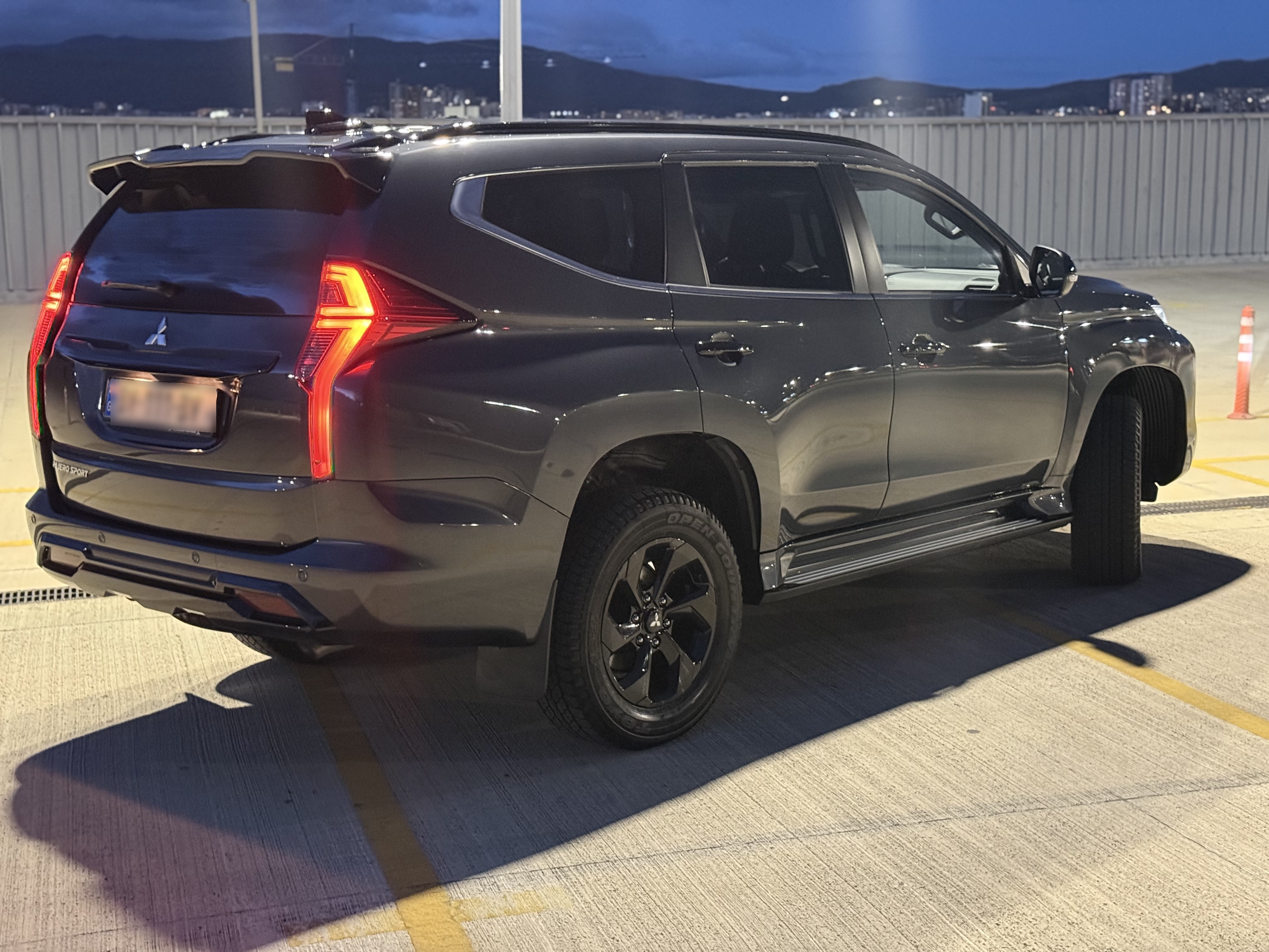 Mitsubishi Pajero Sport - фото 4