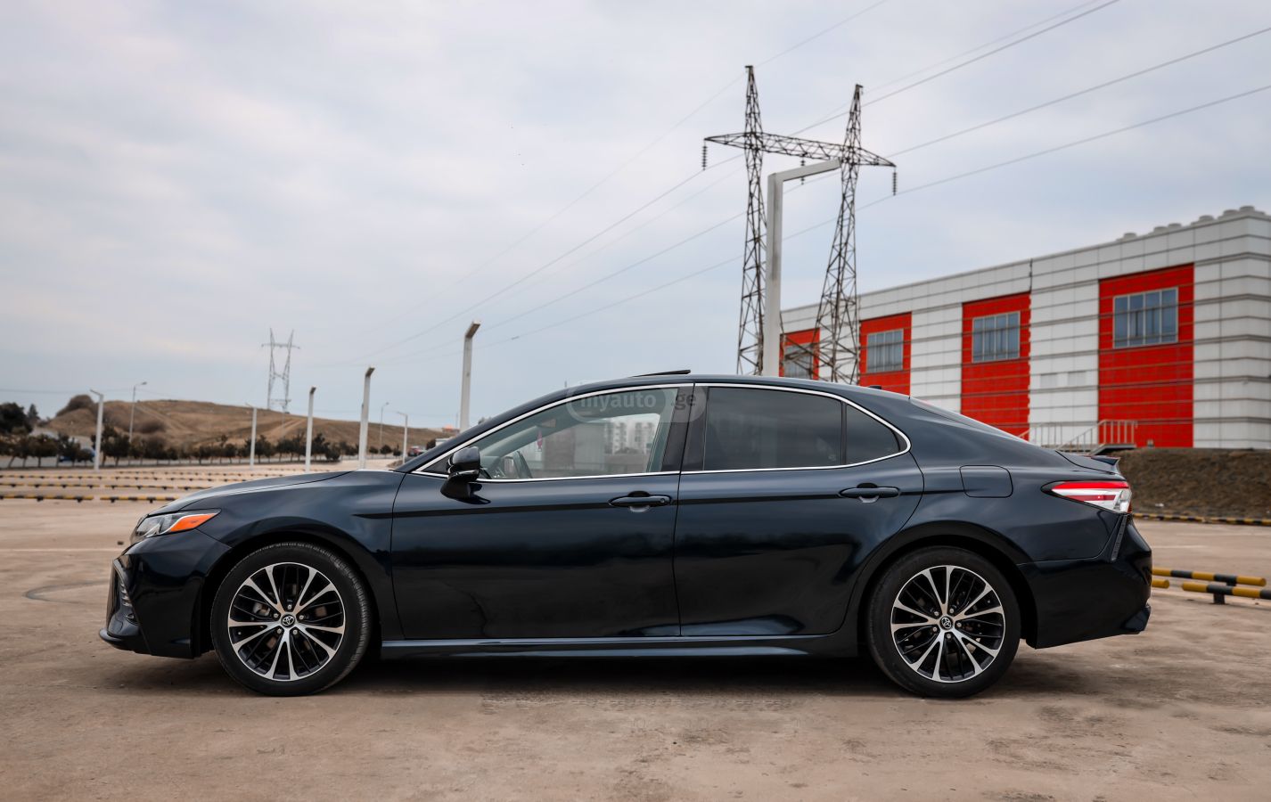 Toyota Camry - фото 7