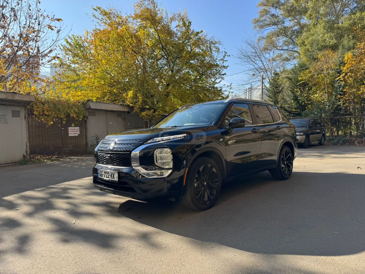 Mitsubishi Outlander - фото 6