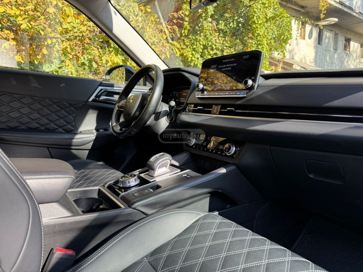 Mitsubishi Outlander - фото 8