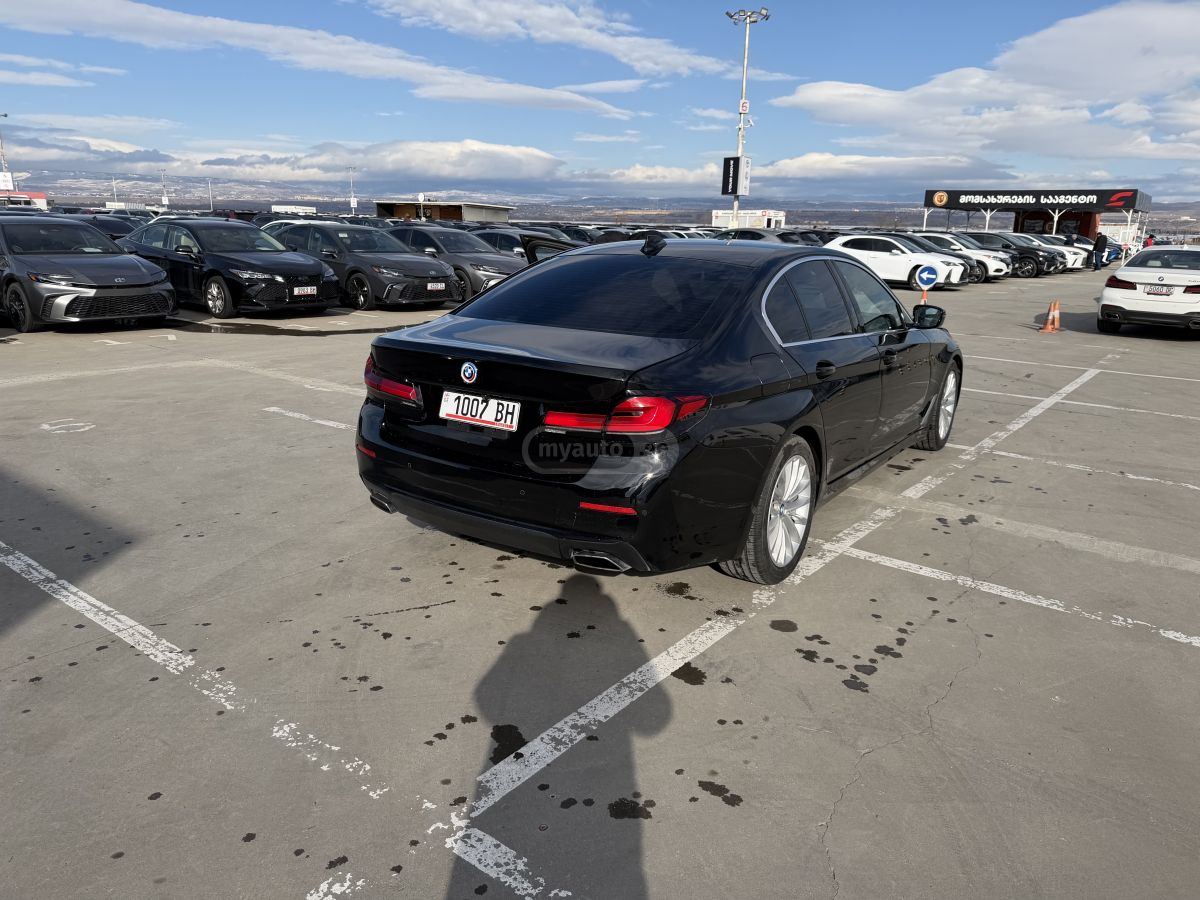 BMW 530 - фото 13