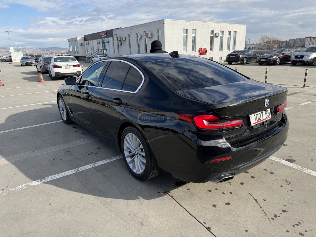BMW 530 - фото 7