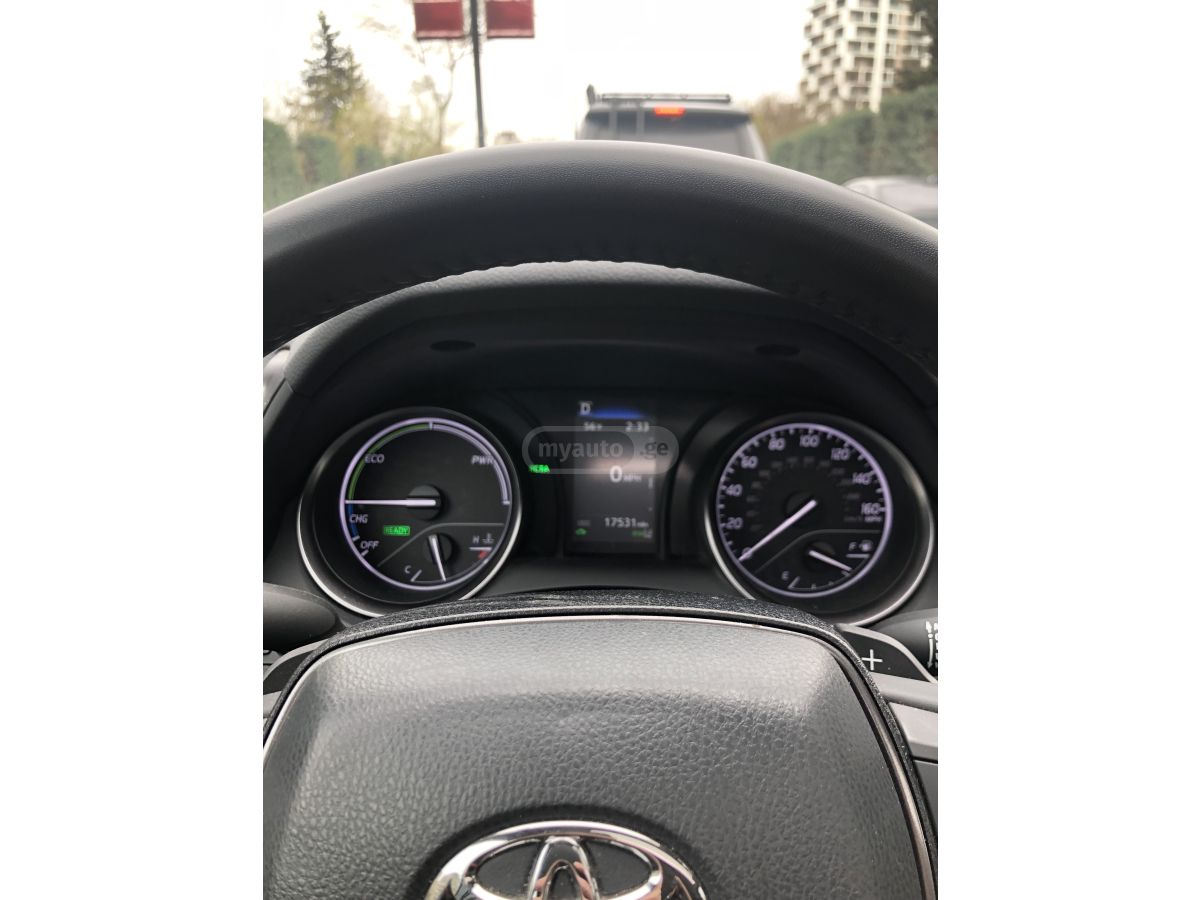 Toyota Camry - фото 8