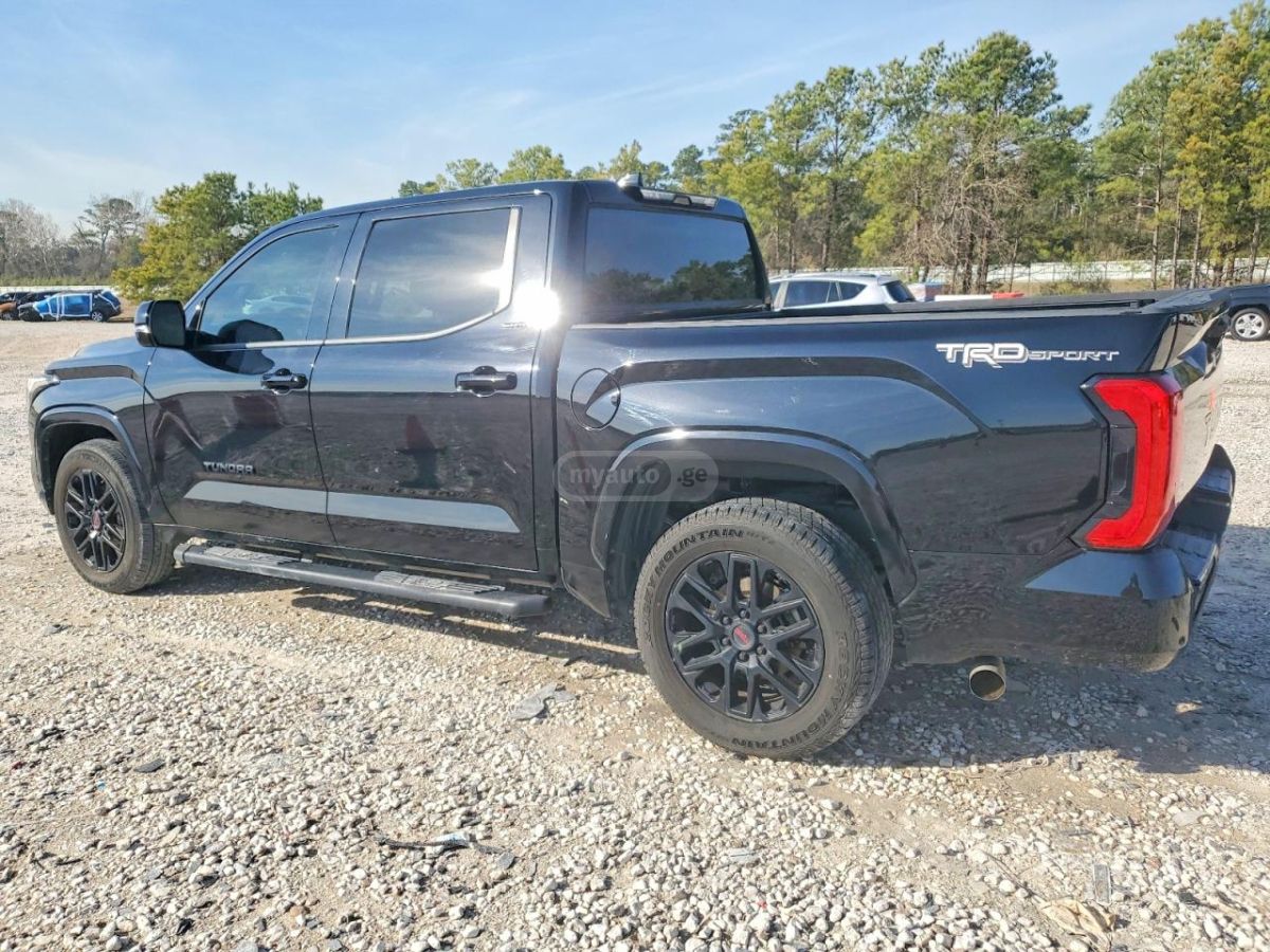 Toyota Tundra - фото 3