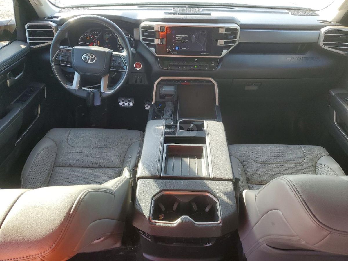 Toyota Tundra - фото 8