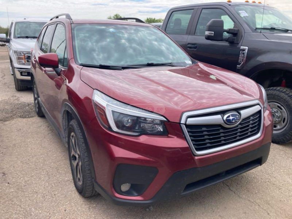 Subaru Forester - фото 1