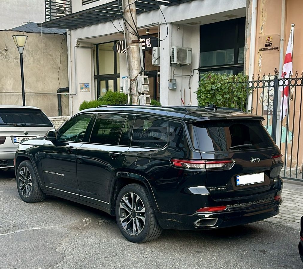 Jeep Grand Cherokee - фото 4