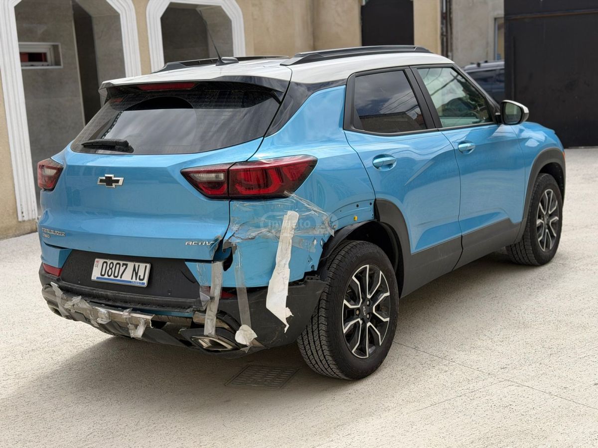 Chevrolet Trailblazer ACTIV All Wheel Drive Automati 2024 — миниатюра 5