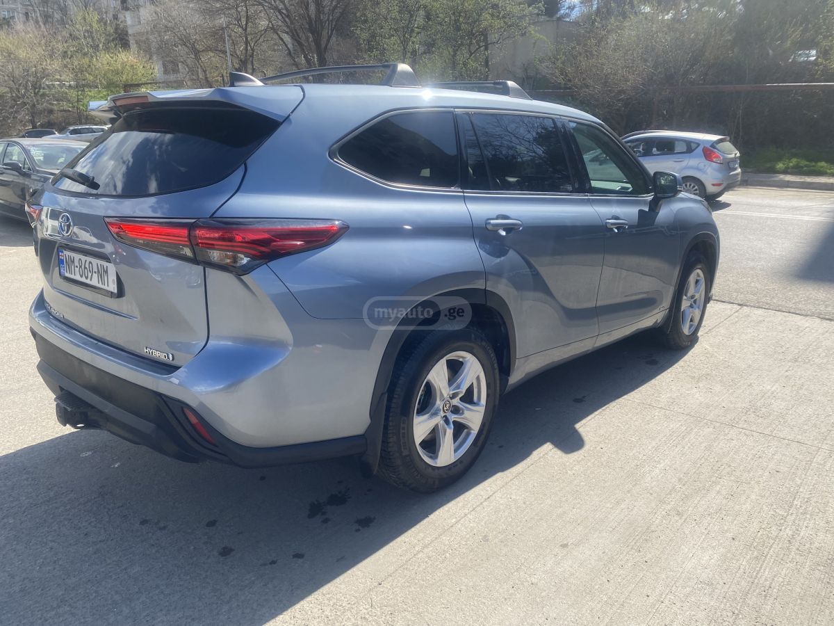 Toyota Highlander - фото 4