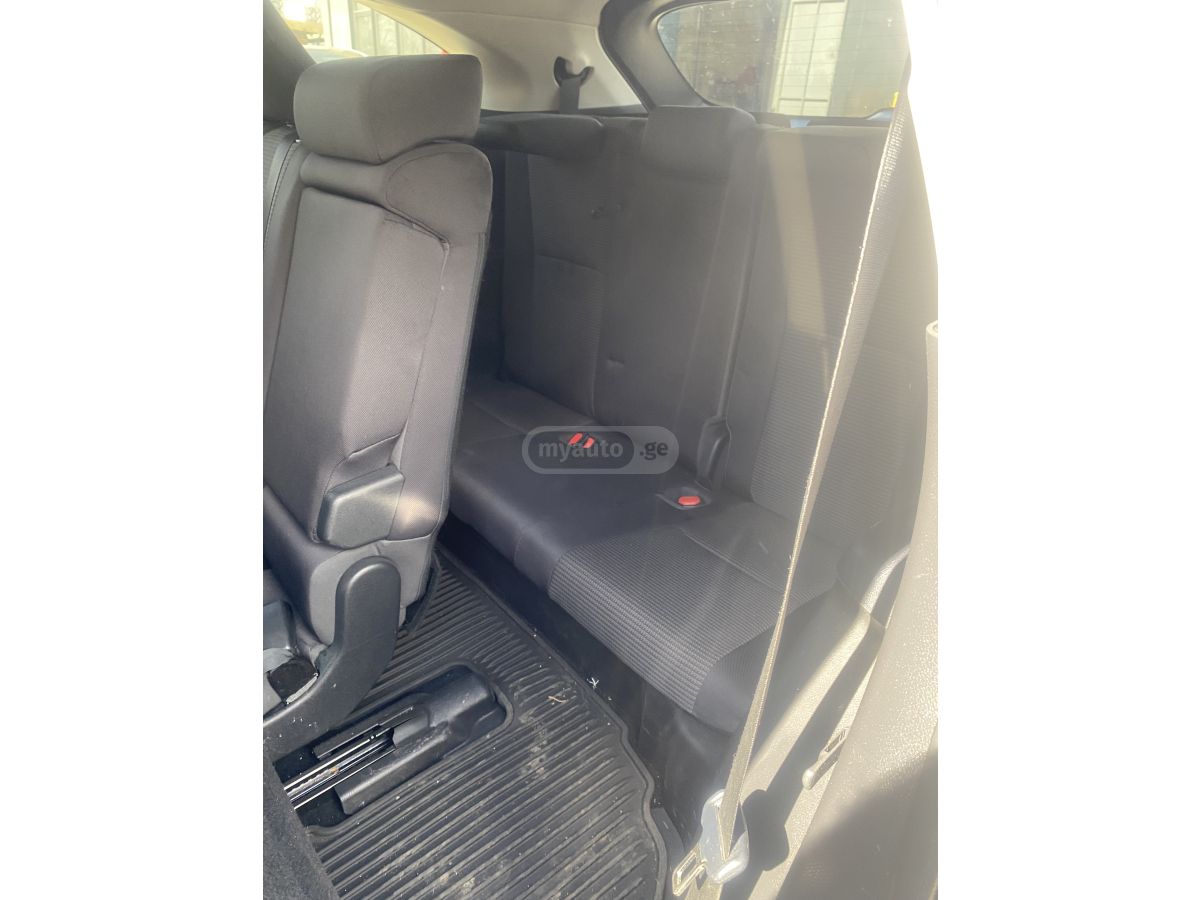 Toyota Highlander - фото 7