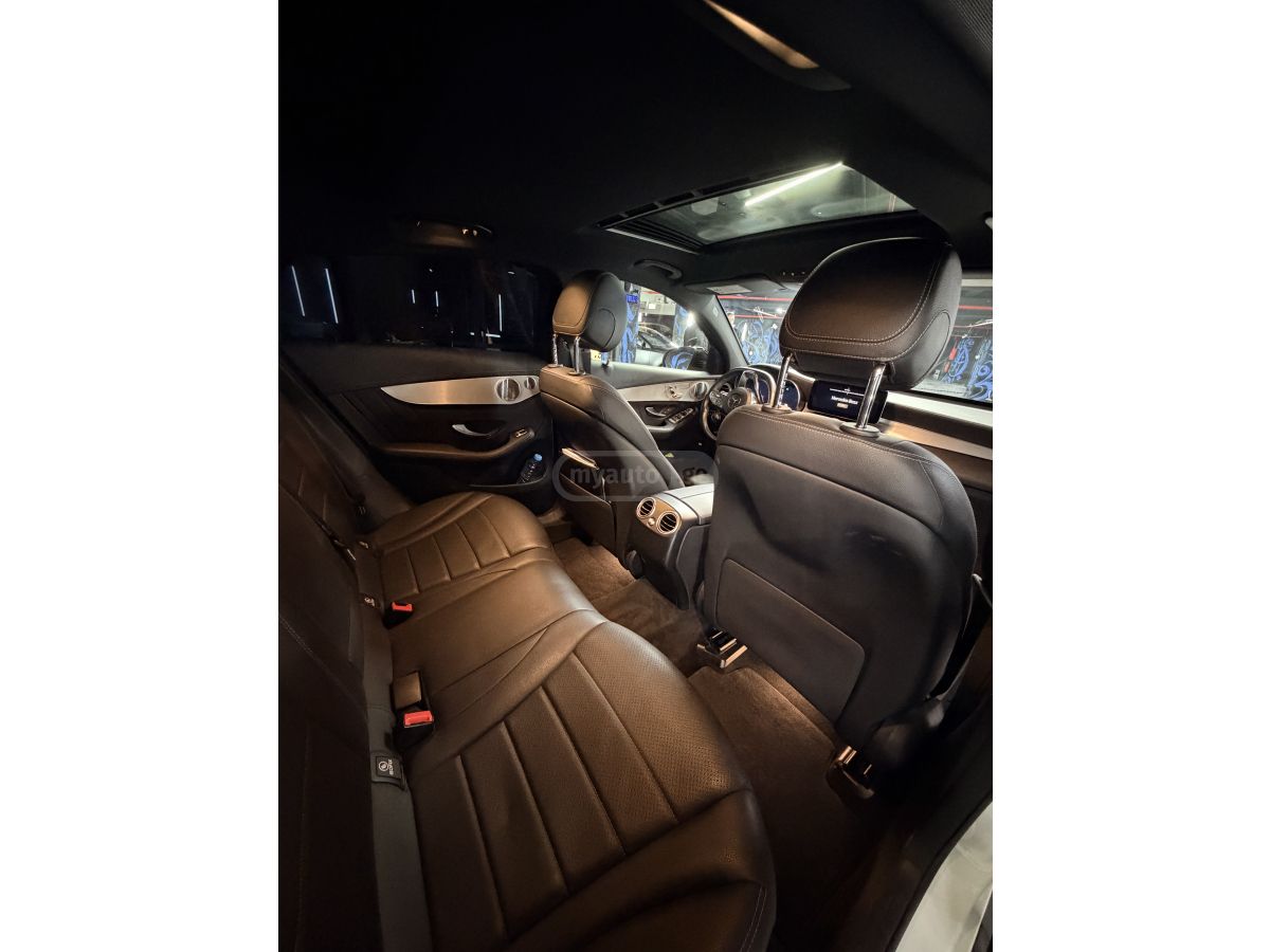Mercedes-Benz GLC 300 Coupe - фото 8