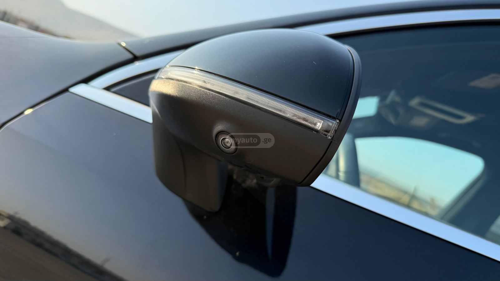 Mercedes-Benz GLC 300 - фото 11