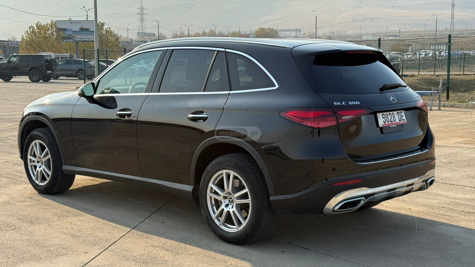 Mercedes-Benz GLC 300 - фото 4