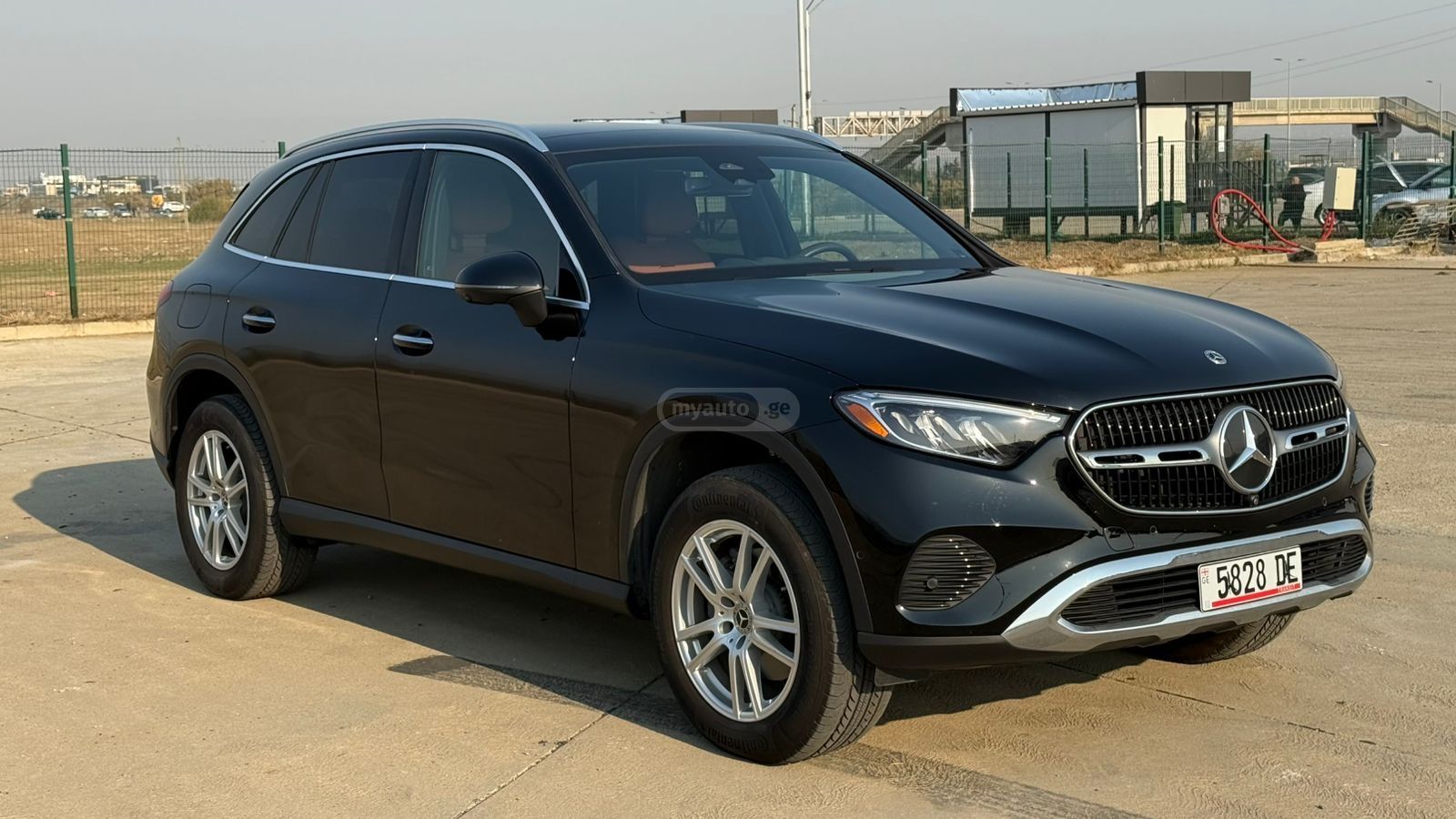 Mercedes-Benz GLC 300 - фото 7