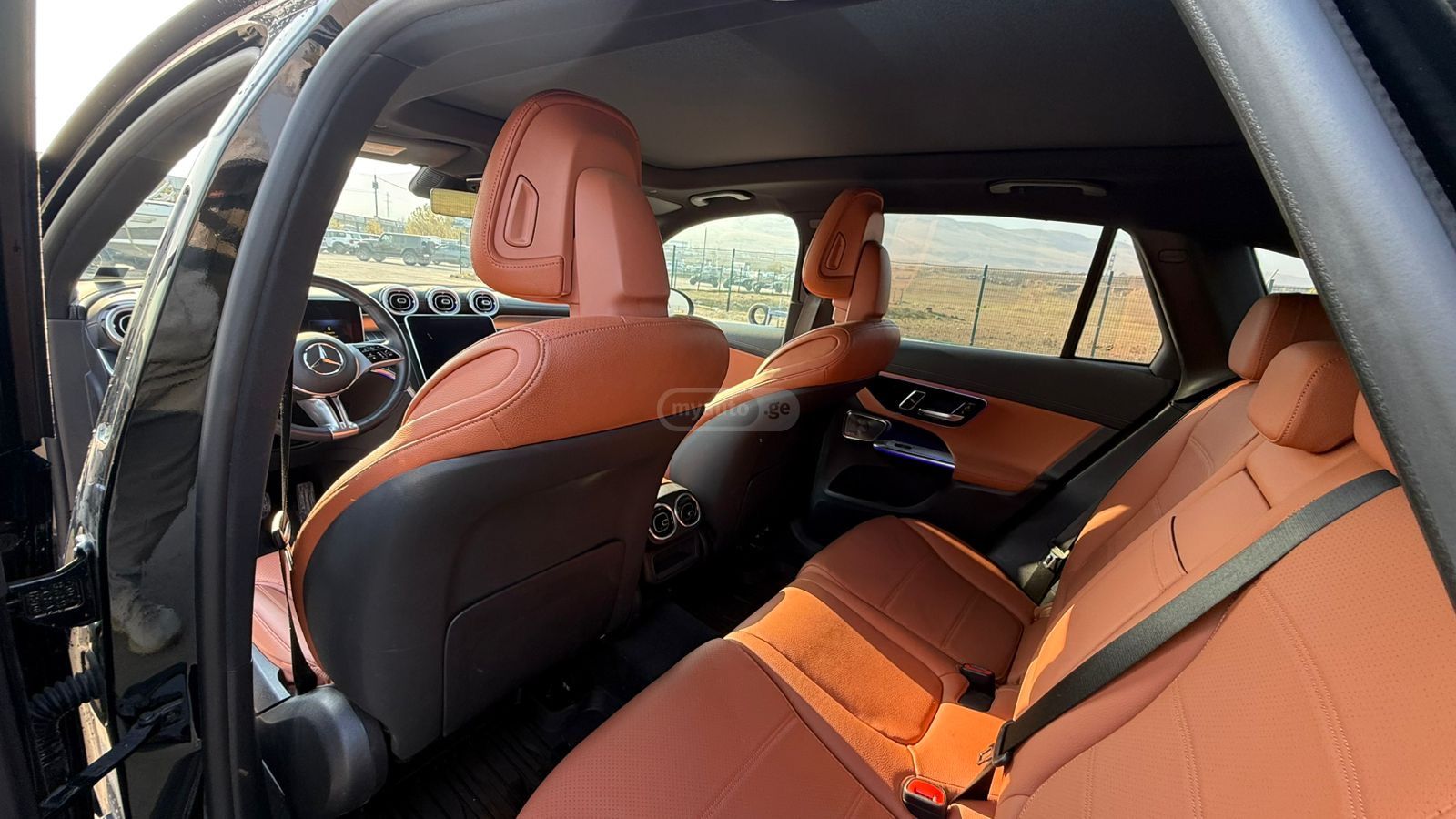 Mercedes-Benz GLC 300 - фото 9