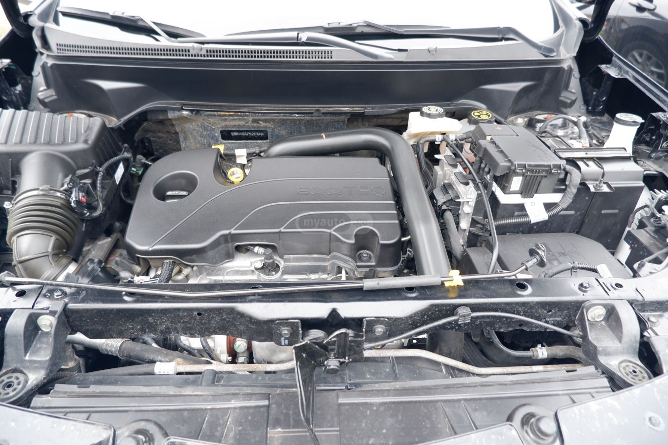 Chevrolet Equinox - фото 12