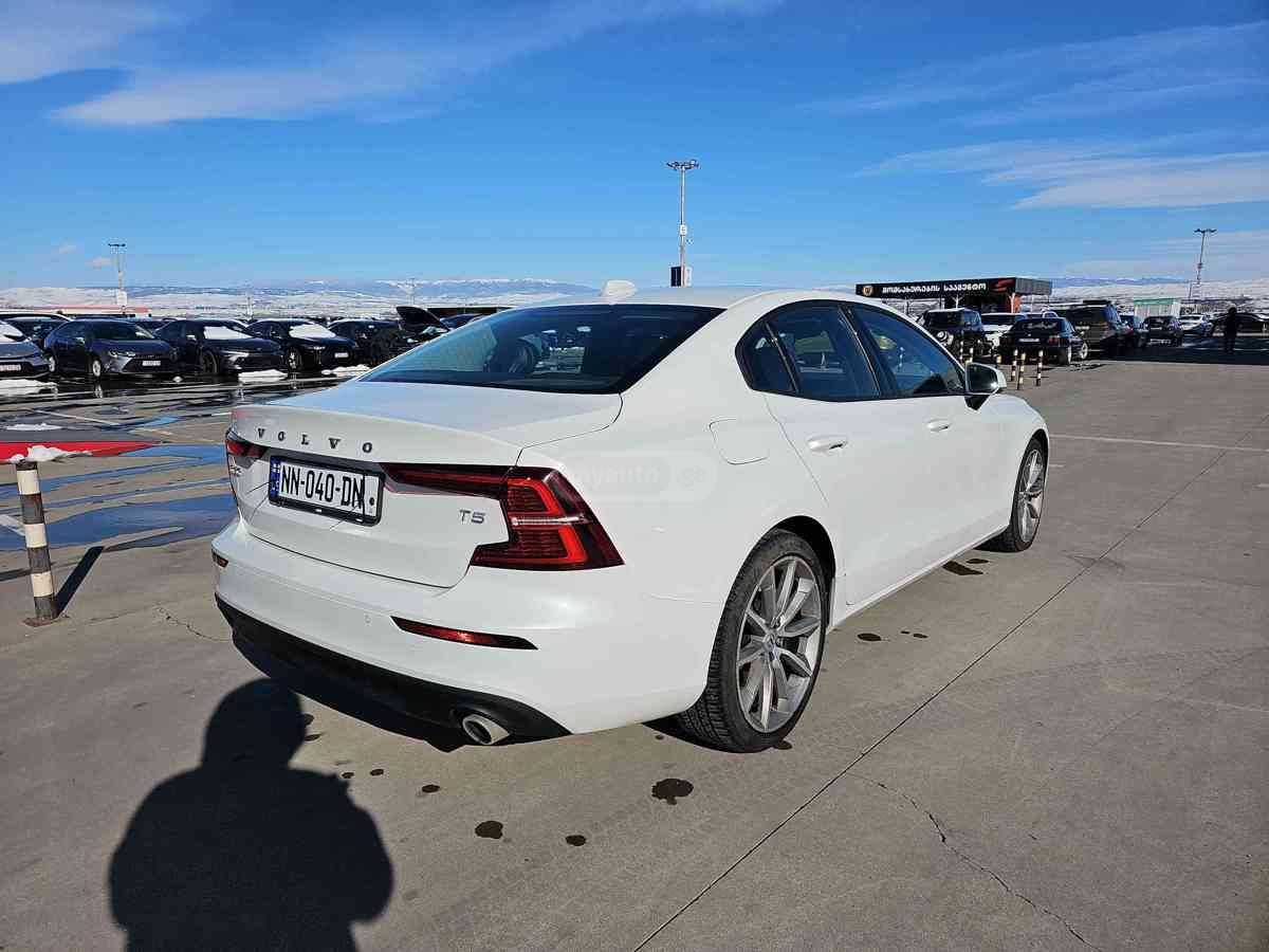 Volvo Volvo S60 — миниатюра 4